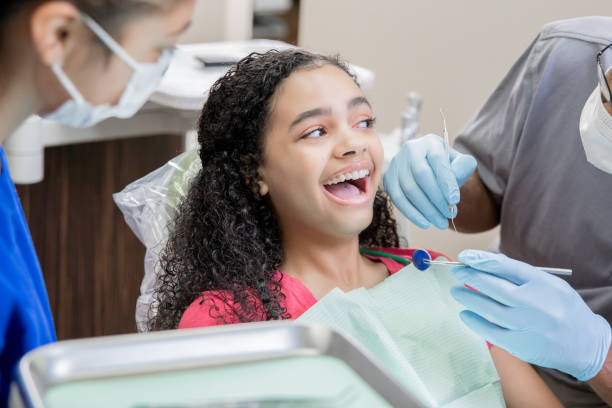 Best Emergency Treatment for Dental Infections or Abscesses in Buenaventura Lakes, FL